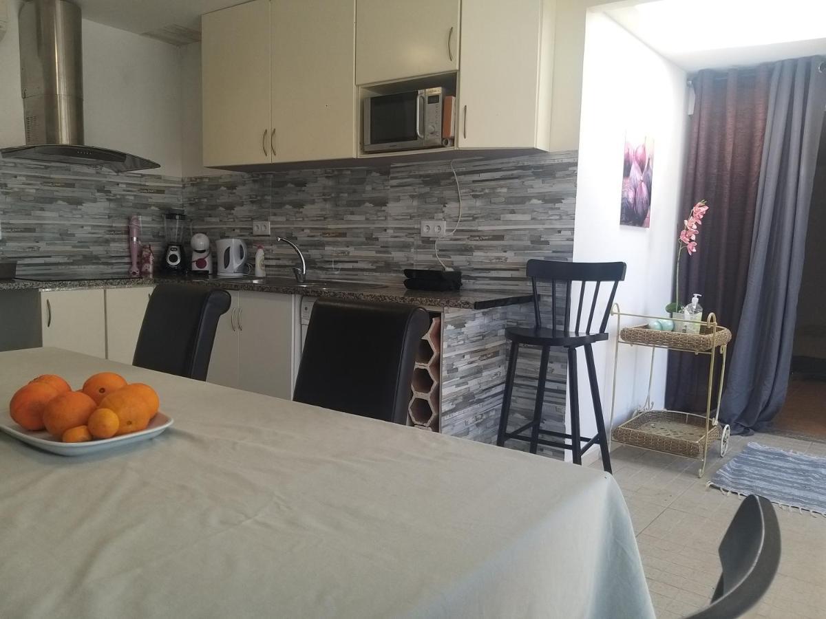 Вилла Impeccable 2-Bed House In Виана-ду-Каштелу Экстерьер фото