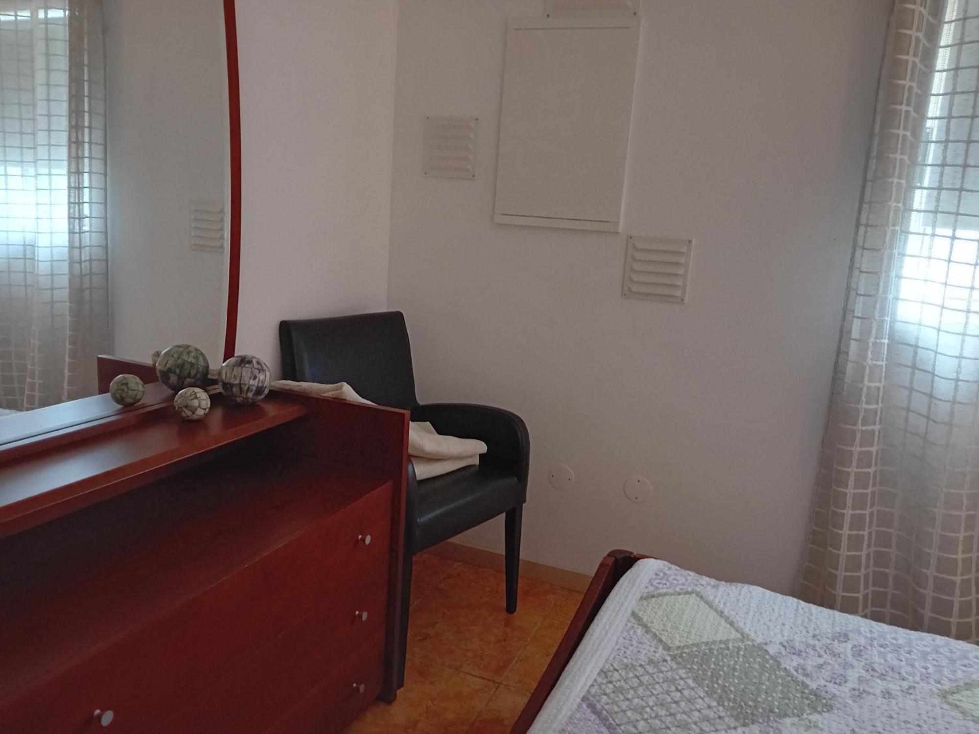 Вилла Impeccable 2-Bed House In Виана-ду-Каштелу Экстерьер фото
